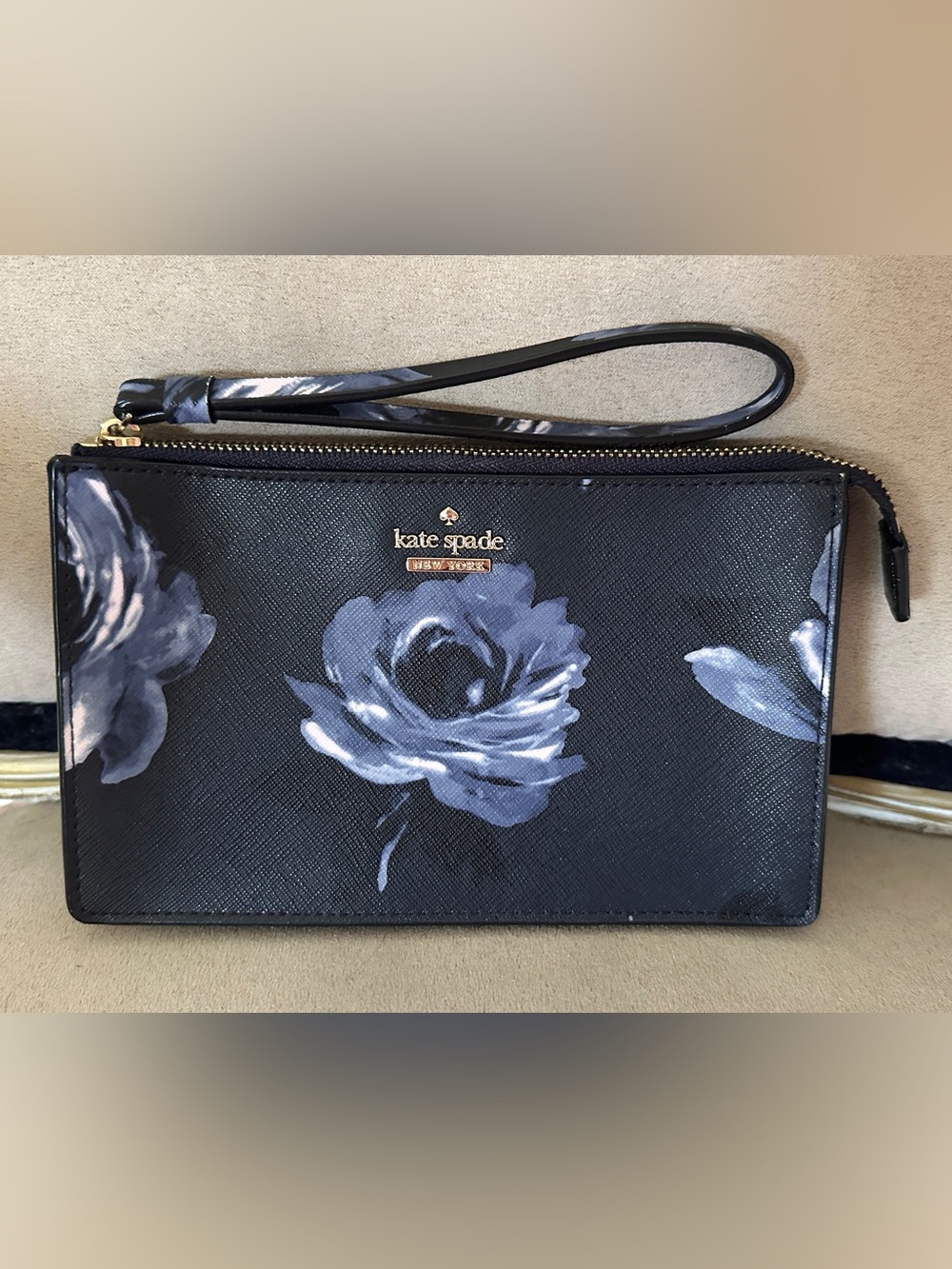 Kate Spade Mini Clutch